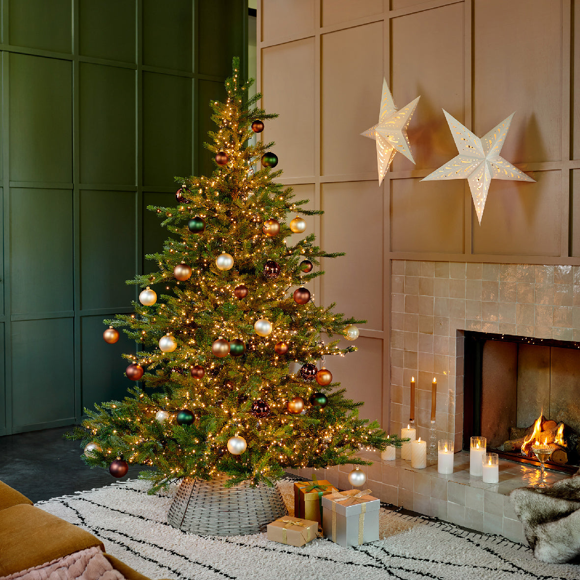 Everlands Grandis Fir Artificial Christmas Tree – Southwood