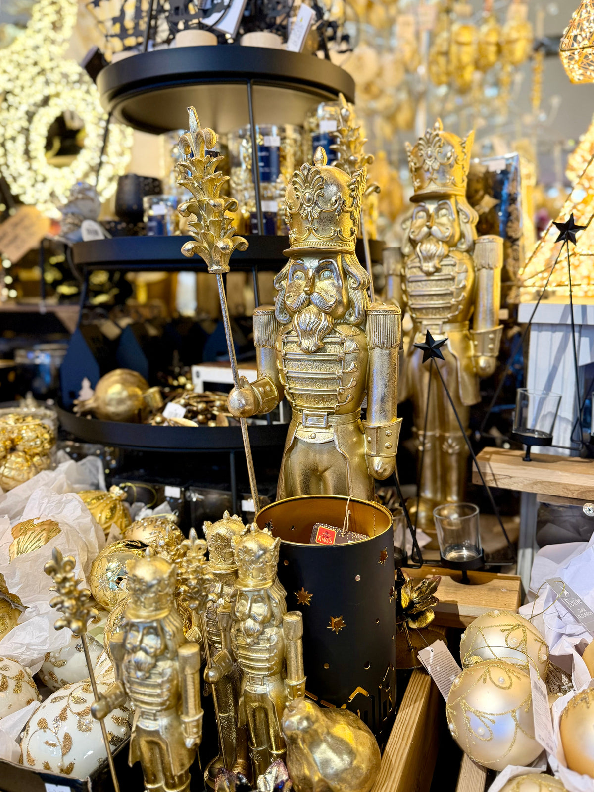 Gold & Champagne Christmas Decorations