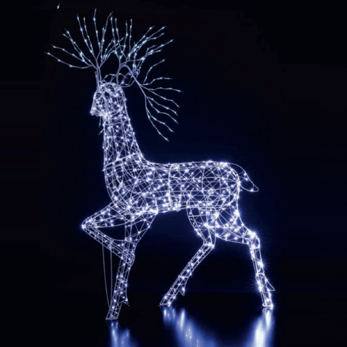 NOMA 2m White Flexi Highland Stag with Branch Antlers - 810 White Lights