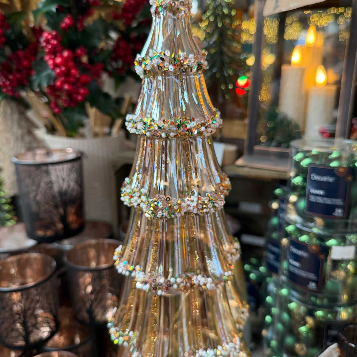 Large Amber Rotating Light Up Glass Tree - 44cm – Southwood Christmas Shop