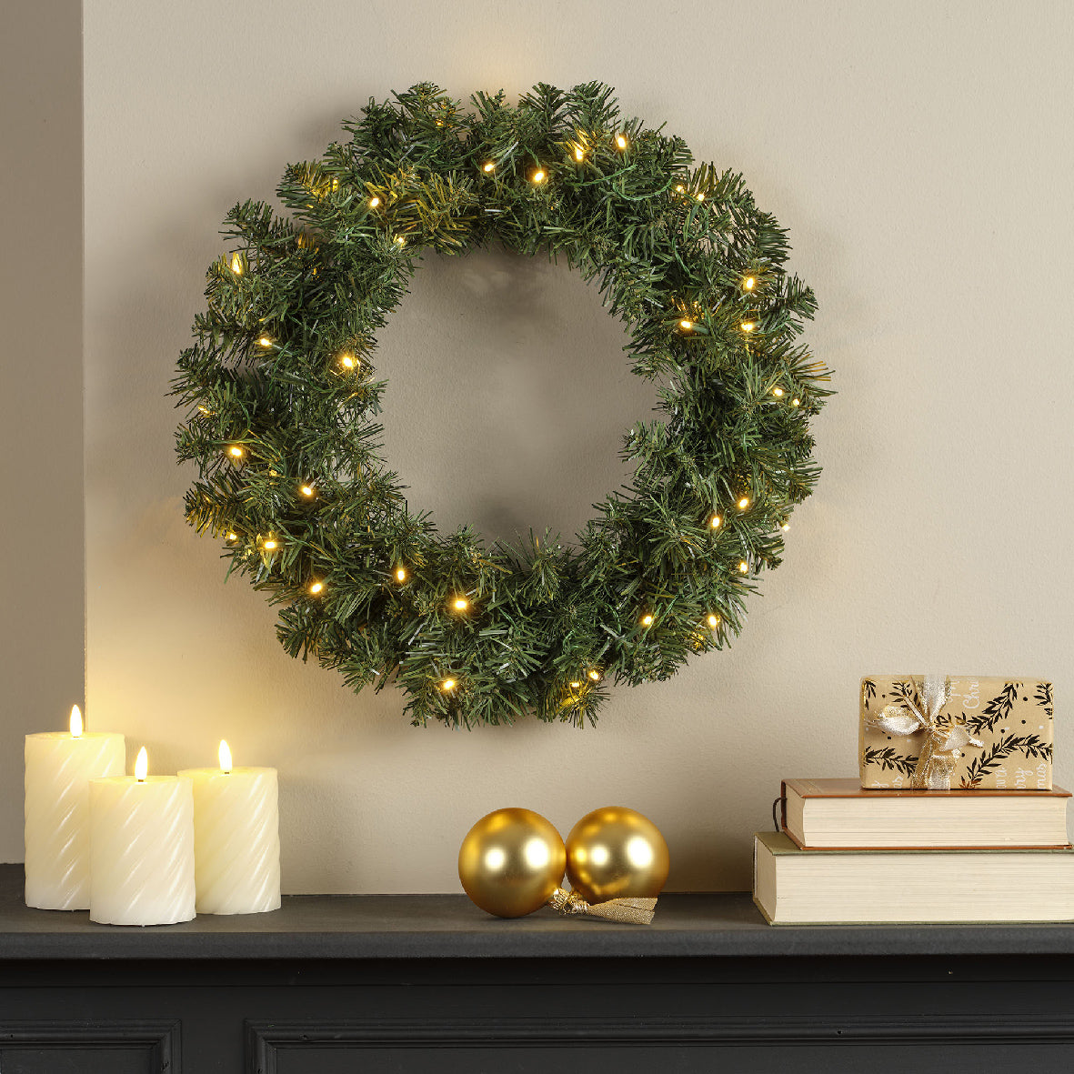 Everlands Green Imperial Pre-Lit Warm White LED Wreath for Indoor or Outdoor Use