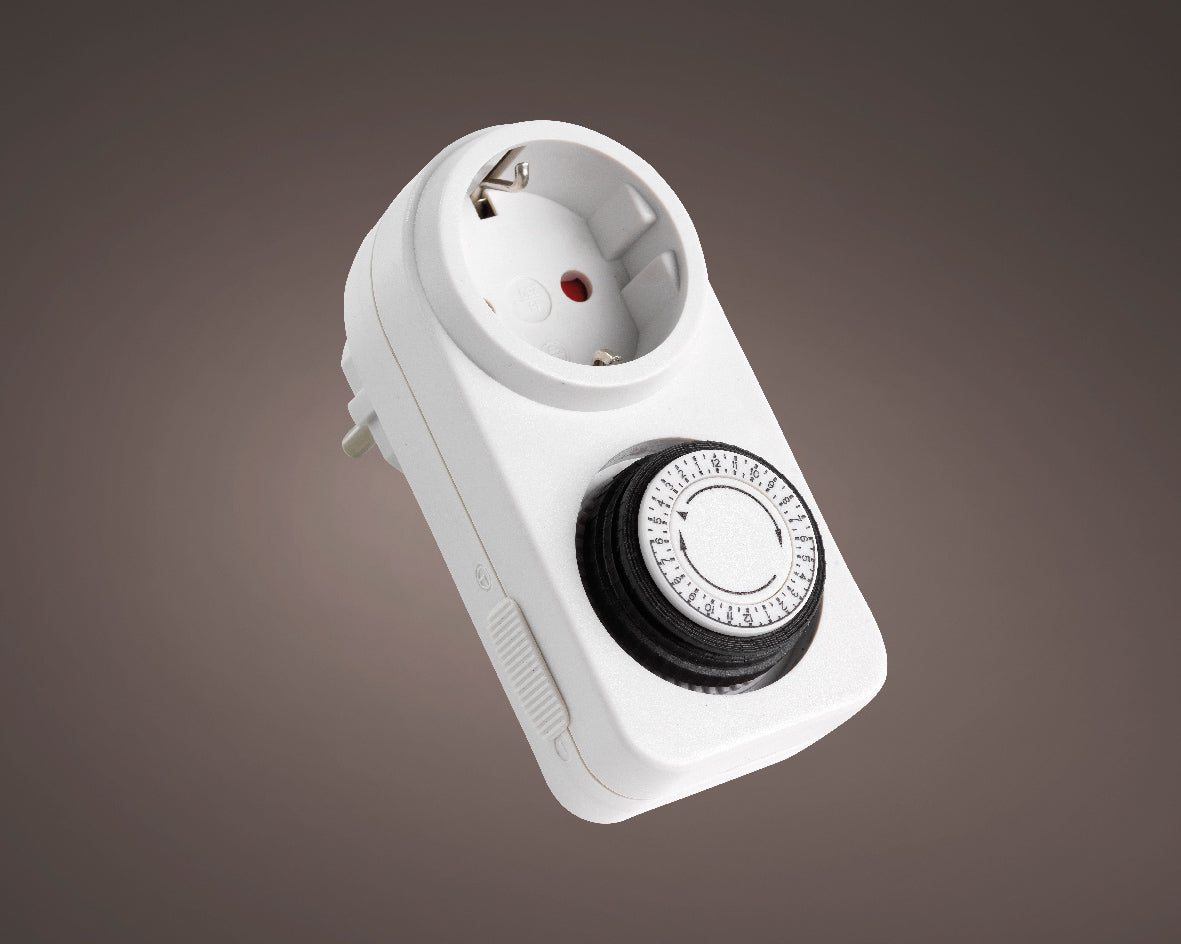 Christmas Lights Timer - GB plug adaptor, Indoor use