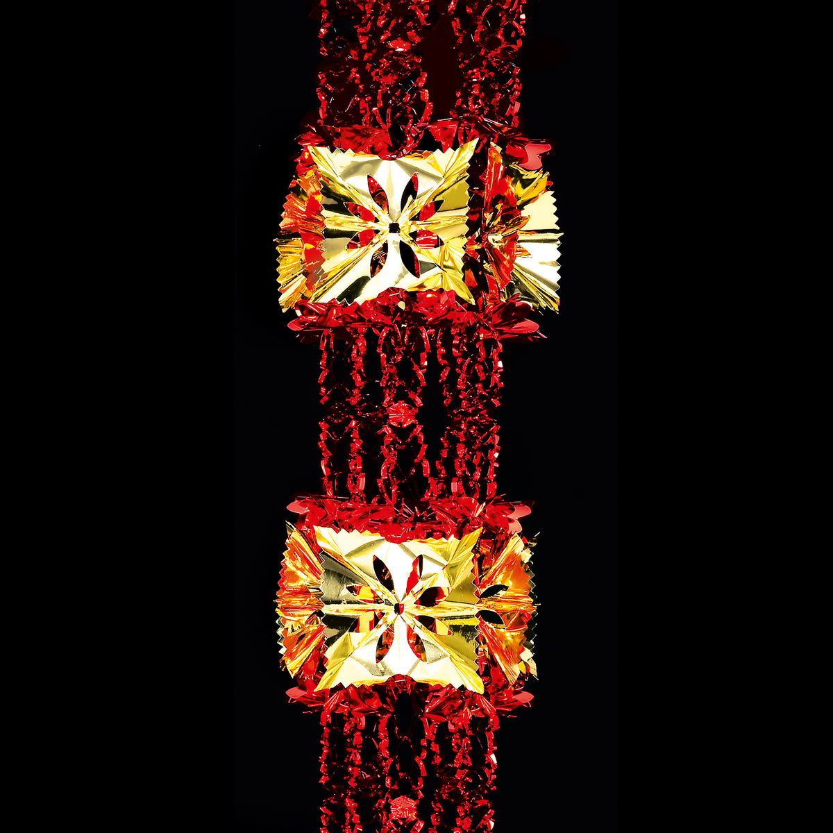 Traditional Red & Gold 8 Section Foil Garland - 2.7m