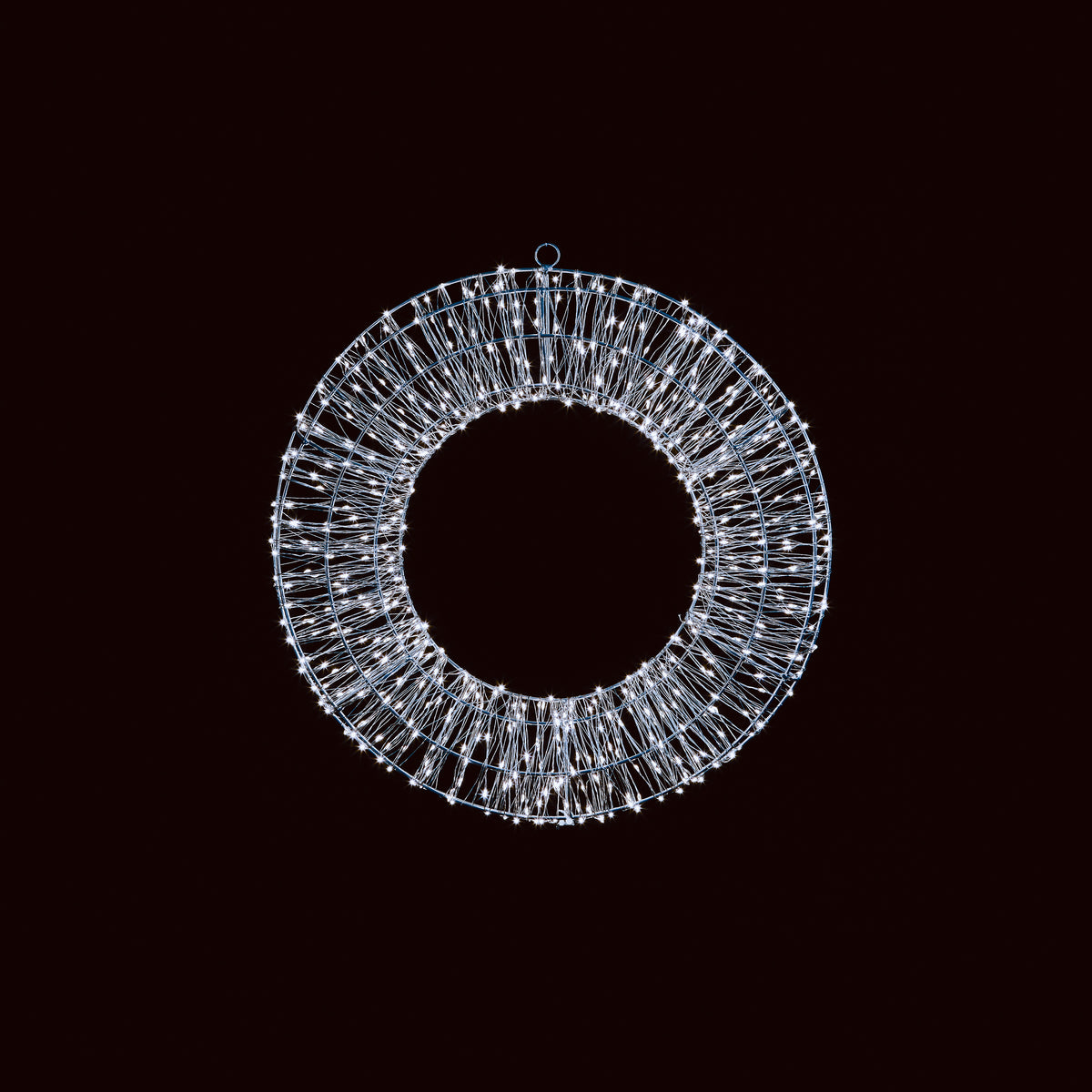 Silver Wire Wreath with 960 Twinkling White LEDs - 60cm