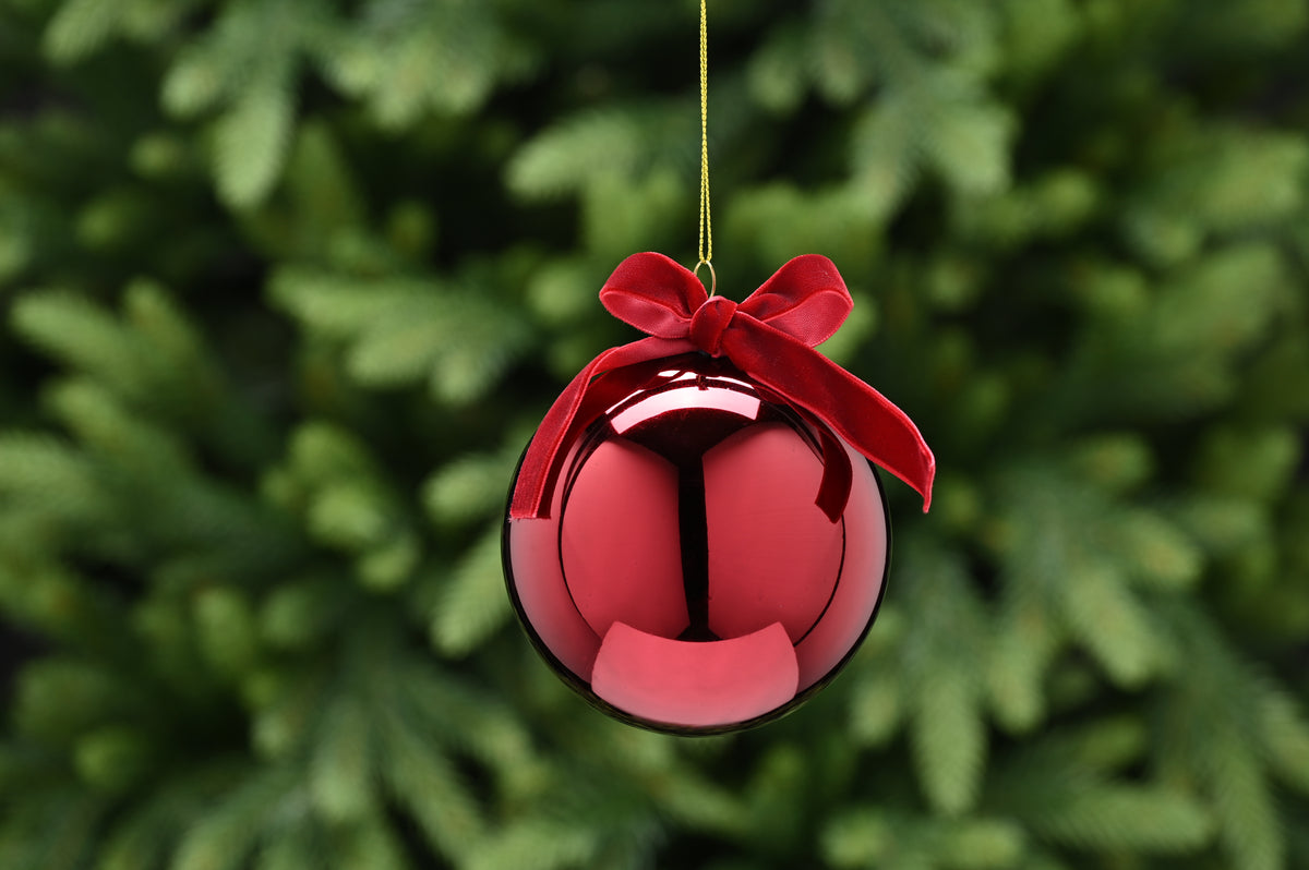 Shiny Burgundy Glass Bauble with Bow - 10cm