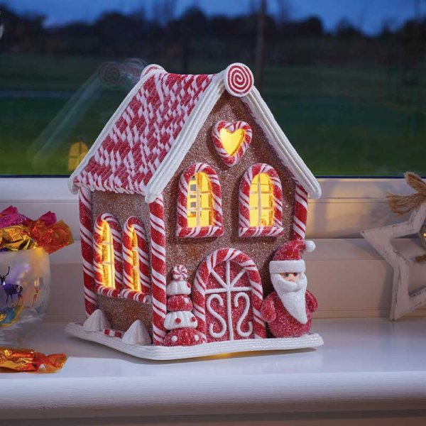 Three Kings Gingerbread Santa CandyCabin - 20cm