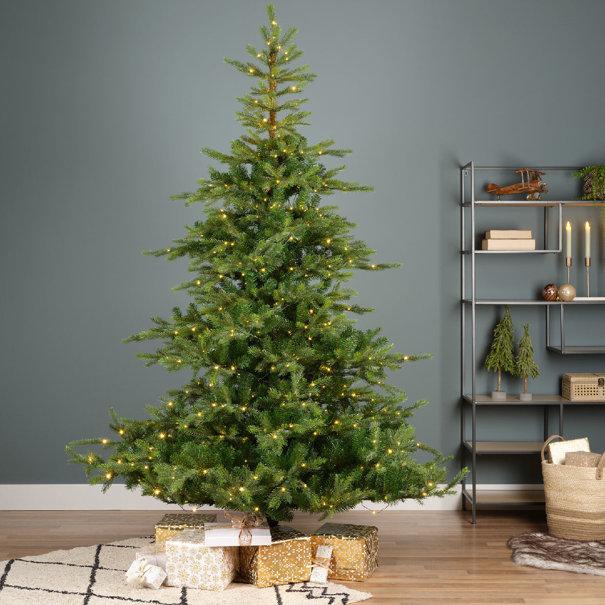 Everlands 7ft Grandis Fir Pre-Lit with 550 Warm White Micro LEDs Artificial Christmas Tree
