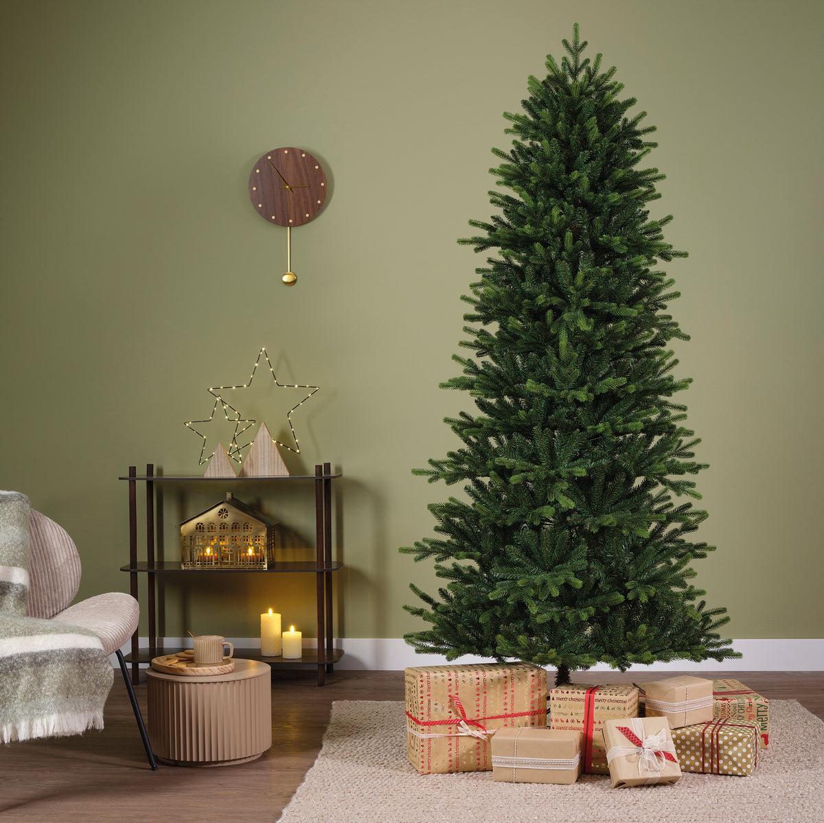 Everlands 7ft Greenland Fir Artificial Christmas Tree