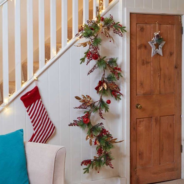 Ruby Velvet Festive Garland - 180cm