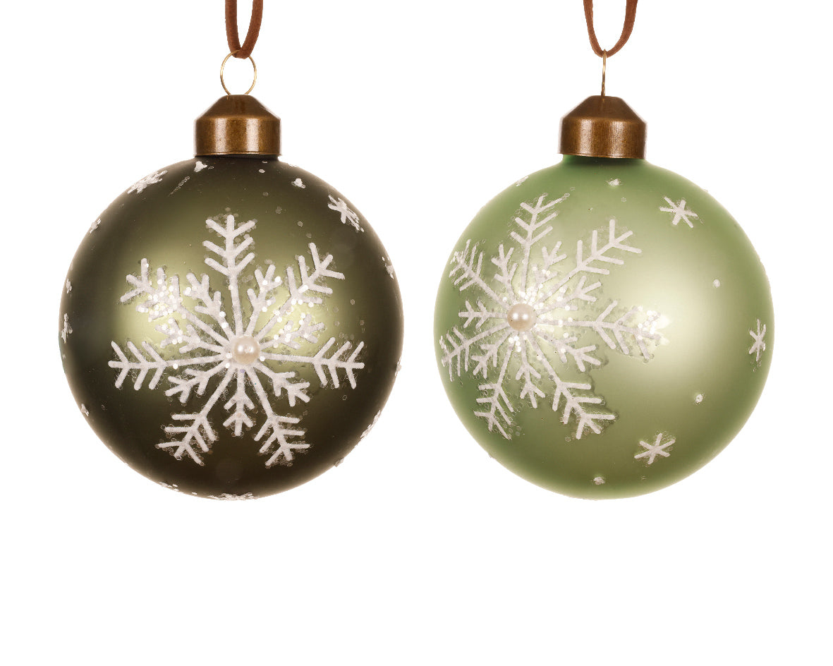 Green Glass Bauble with Snowflake and Beads