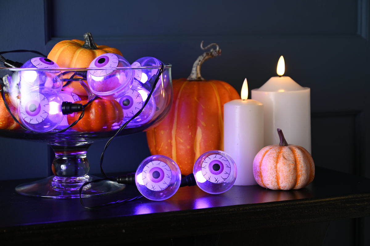 String of 10 Battery Operated Purple Halloween Eyeball Lights