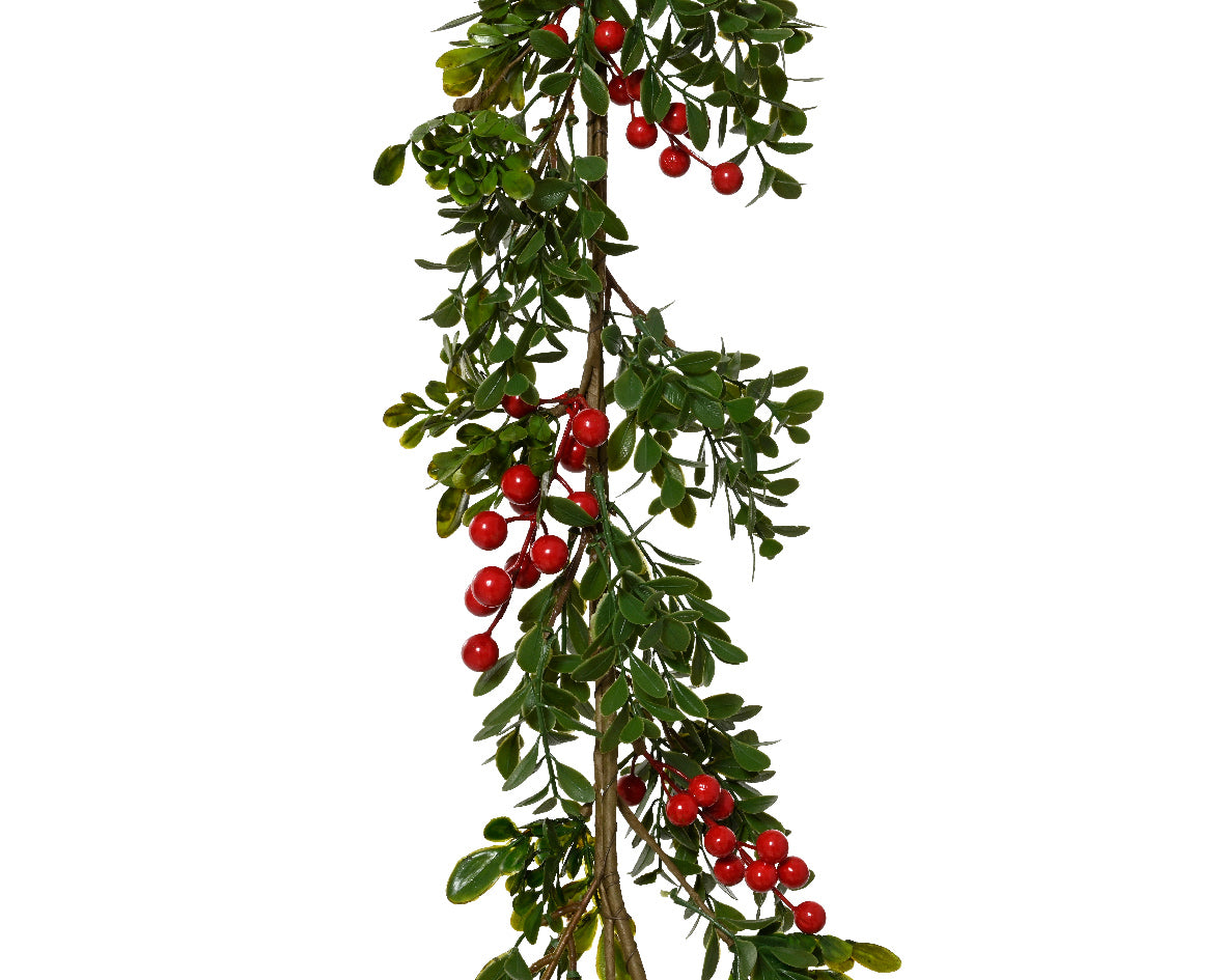 Red Berry Garland Decoration - 130cm