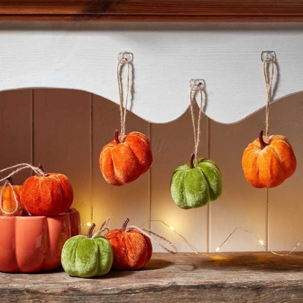MiniKin Velvet Pumpkins - Pack of 7