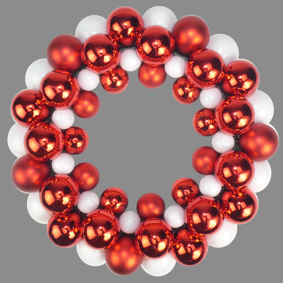 Red & White Christmas Bauble Wreath - 34cm
