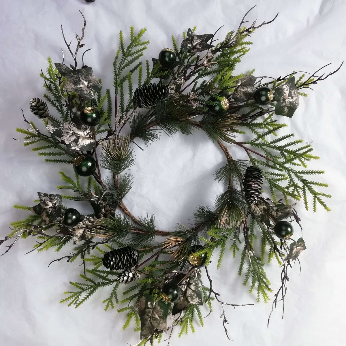 Pine Green Natural Festive Wreath with Acorns & Berries - 38cm