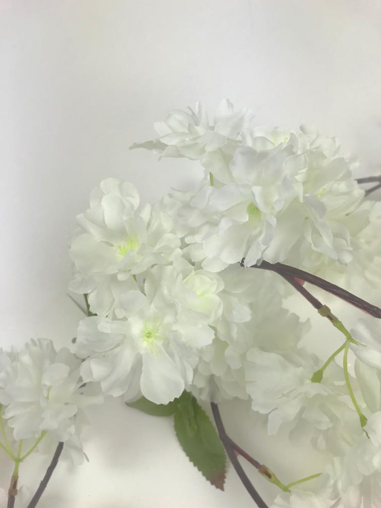 1.8m Ivory Cherry Blossom Garland